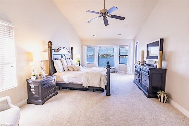 5160 Harborage DR, Fort Myers, FL 33908