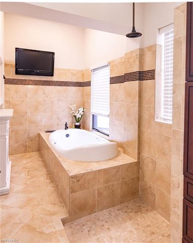 5160 Harborage DR, Fort Myers, FL 33908