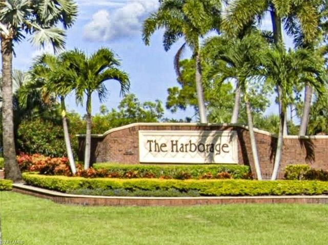 5160 Harborage DR, Fort Myers, FL 33908