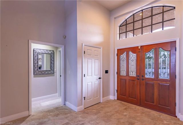 5160 Harborage DR, Fort Myers, FL 33908