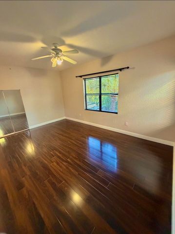 1620 Presidential Way 210, West Palm Beach, FL 33401