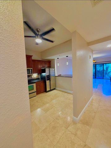 1620 Presidential Way 210, West Palm Beach, FL 33401