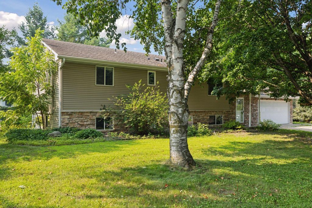 21801 Ahlstrom Avenue, Rogers, MN 55374