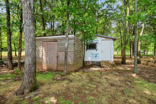 1769 Halls Mill Rd, Unionville, TN 37180