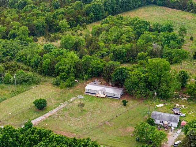 1769 Halls Mill Rd, Unionville, TN 37180
