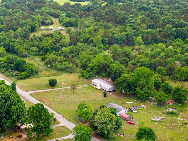 1769 Halls Mill Rd, Unionville, TN 37180