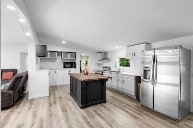 1769 Halls Mill Rd, Unionville, TN 37180