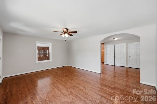 517 Battleground Road, Lincolnton, NC 28092