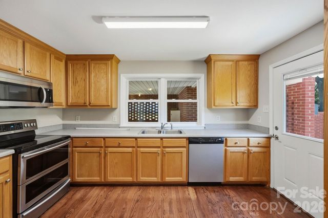 517 Battleground Road, Lincolnton, NC 28092