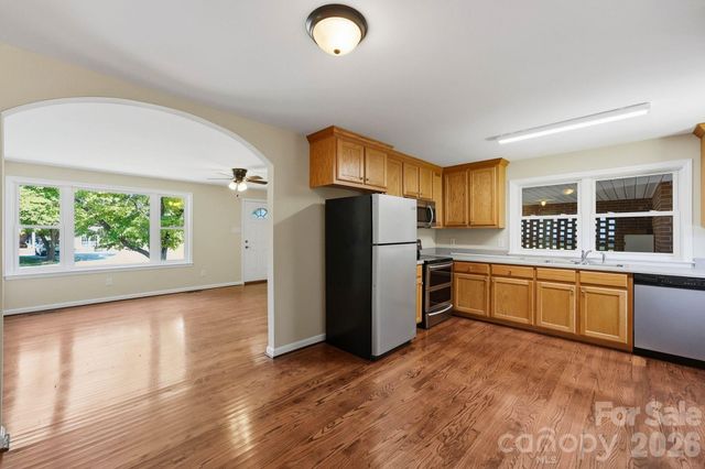 517 Battleground Road, Lincolnton, NC 28092