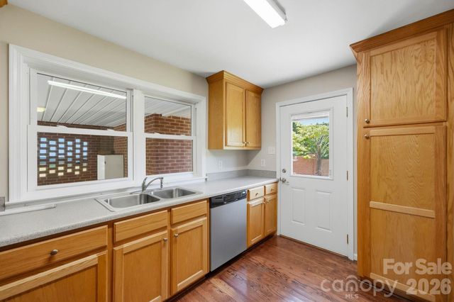 517 Battleground Road, Lincolnton, NC 28092
