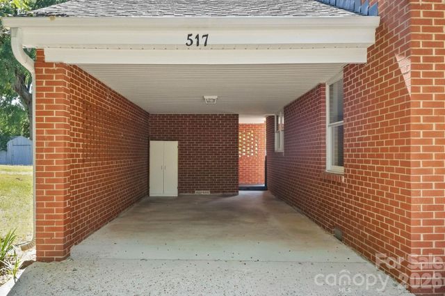 517 Battleground Road, Lincolnton, NC 28092