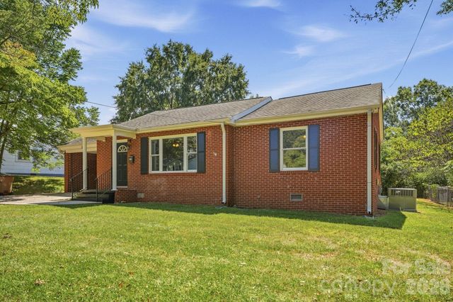 517 Battleground Road, Lincolnton, NC 28092