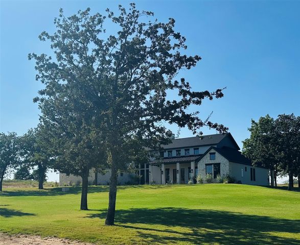 1017 Old Oaks Court, Weatherford, TX 76087