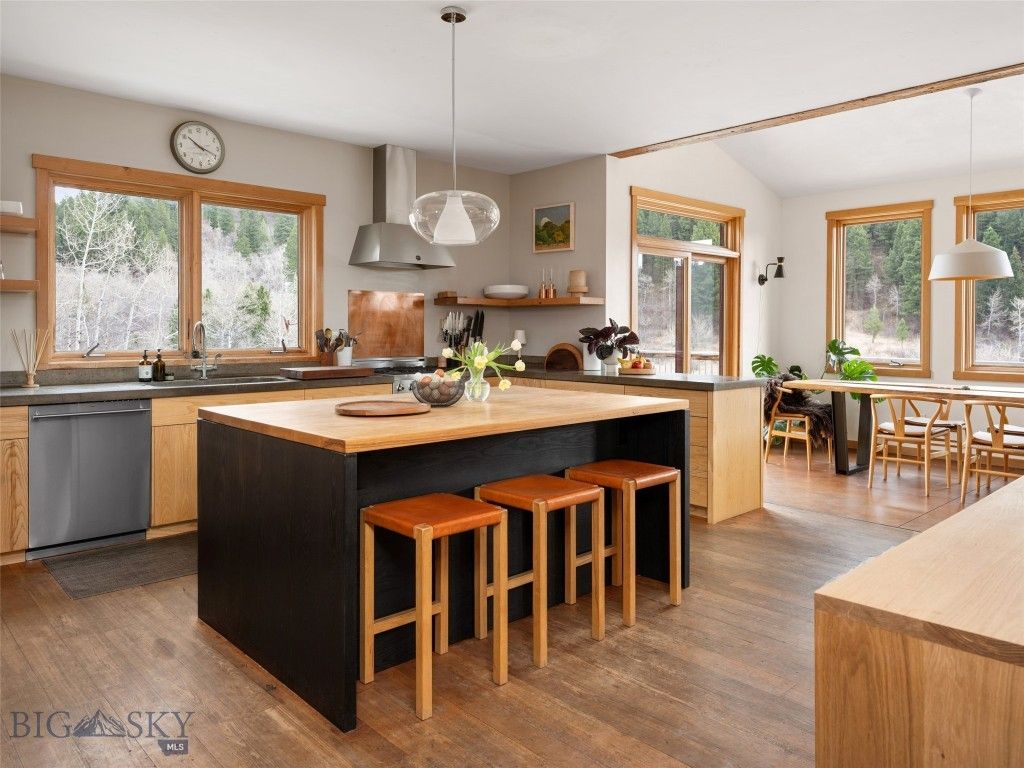 210 Upper Kelly Creek Road, Bozeman, MT 59715 photo 8