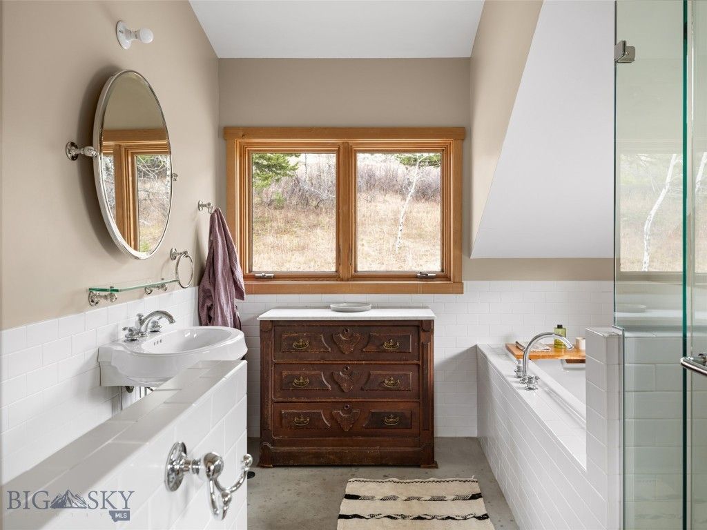 210 Upper Kelly Creek Road, Bozeman, MT 59715 photo 18