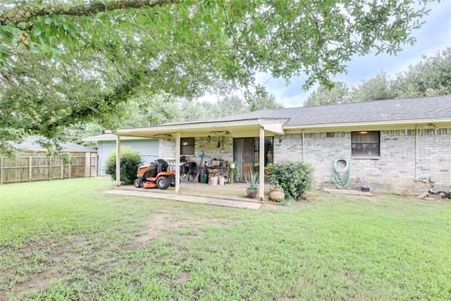 109 County Road 1224, Mt Pleasant, TX 75455