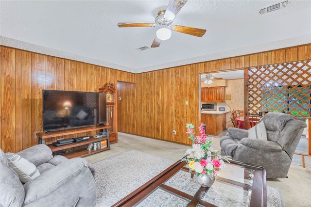 109 County Road 1224, Mt Pleasant, TX 75455