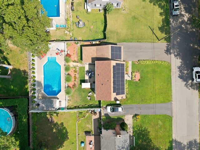 138 Endicott St, Springfield, MA 01118