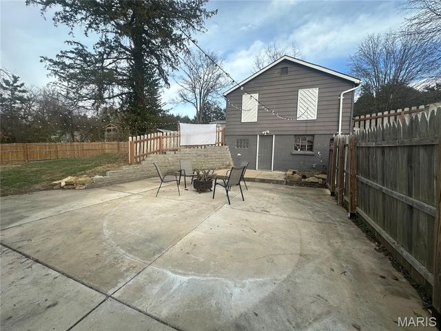 3994 Vogt Road, Byrnes Mill, MO 63051