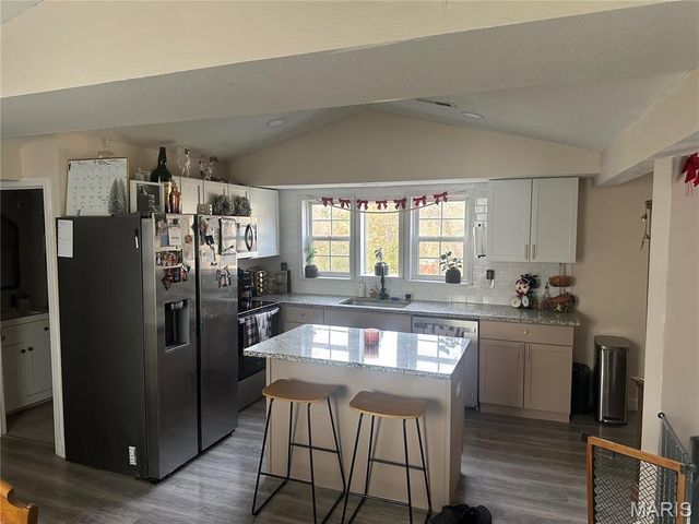 3994 Vogt Road, Byrnes Mill, MO 63051