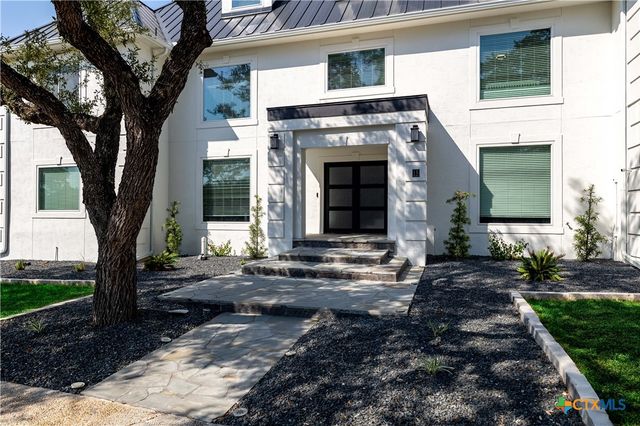 15 Vineyard Drive, San Antonio, TX 78257