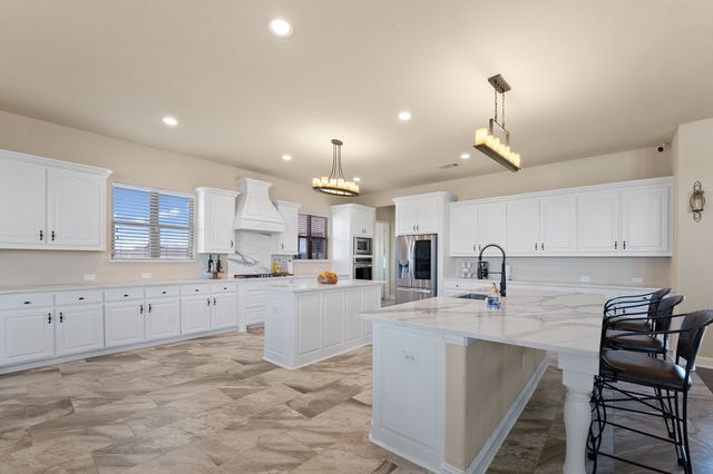 761 Kensington Drive, Mclendon Chisholm, TX 75032