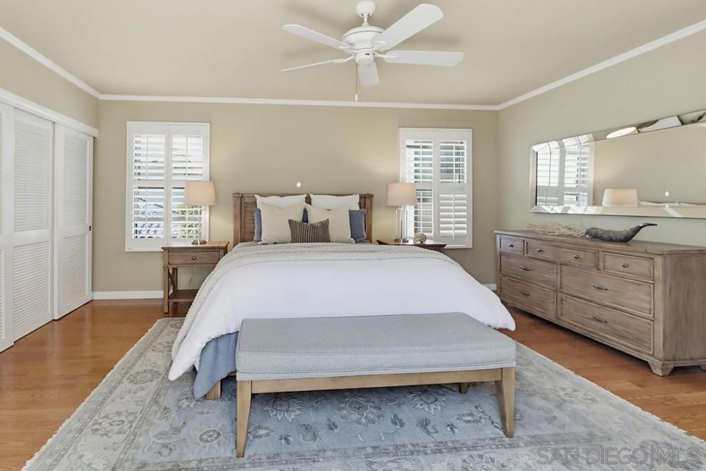 Image 33 of property listing at 313 I Ave, Coronado, CA 92118