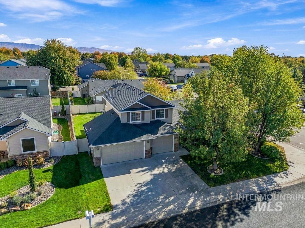 3750 N Rhodes Ave, Meridian, ID 83646 photo 3