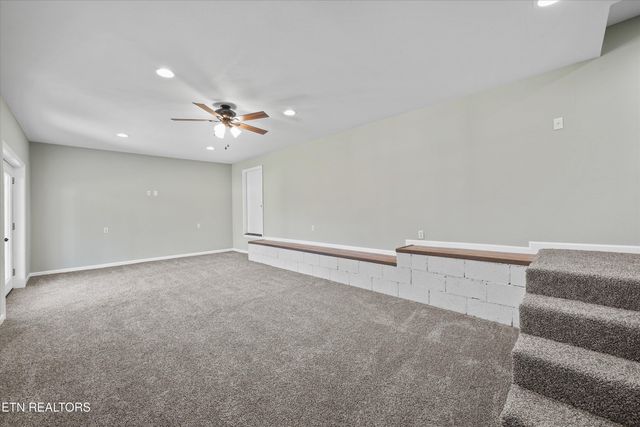 252 Perkins Lane, Jacksboro, TN 37757