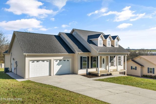 252 Perkins Lane, Jacksboro, TN 37757