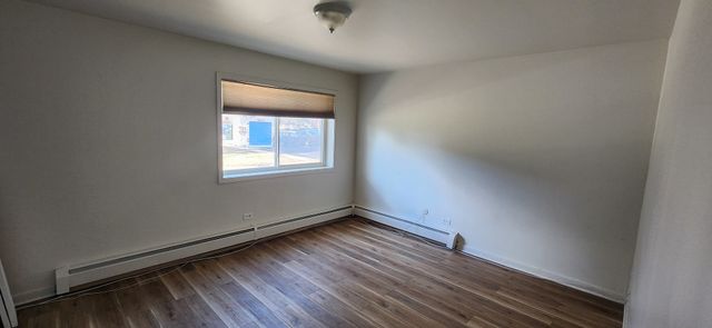 2230 S GOEBBERT Road 147, Arlington Heights, IL 60005