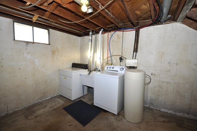 1601 4th Street NE, Rochester, MN 55906