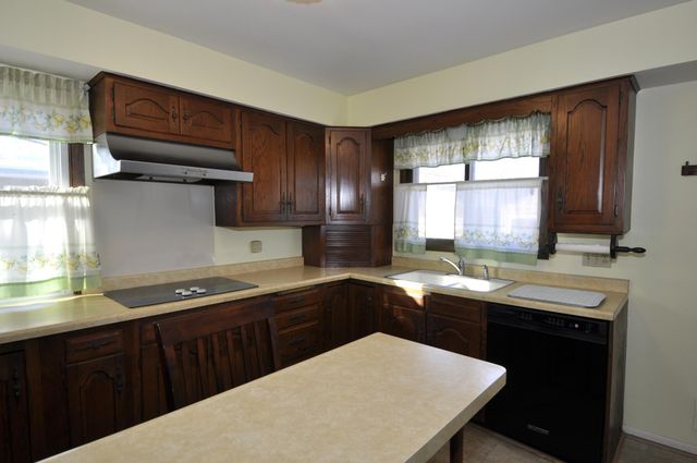 1601 4th Street NE, Rochester, MN 55906