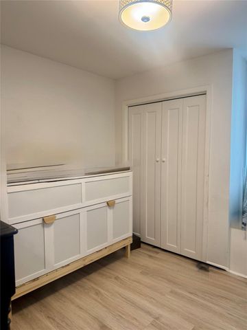 2406 Berkett DR A, Austin, TX 78745