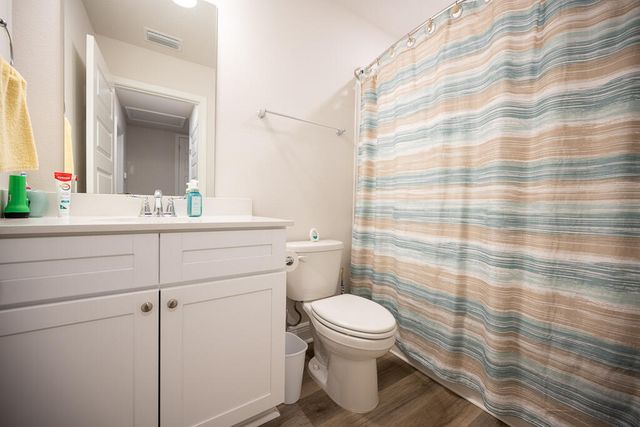 5711 Sandy Walk Street, Gulf Breeze, FL 32563