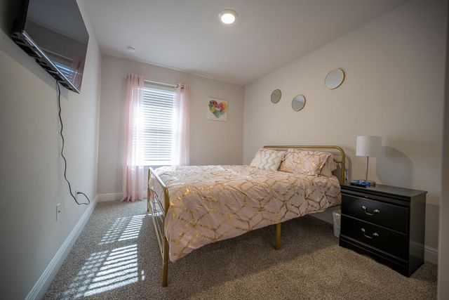 5711 Sandy Walk Street, Gulf Breeze, FL 32563