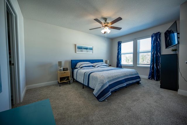 5711 Sandy Walk Street, Gulf Breeze, FL 32563