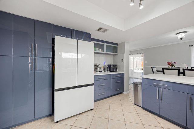 9907 Gold Cup Way, Houston, TX 77065