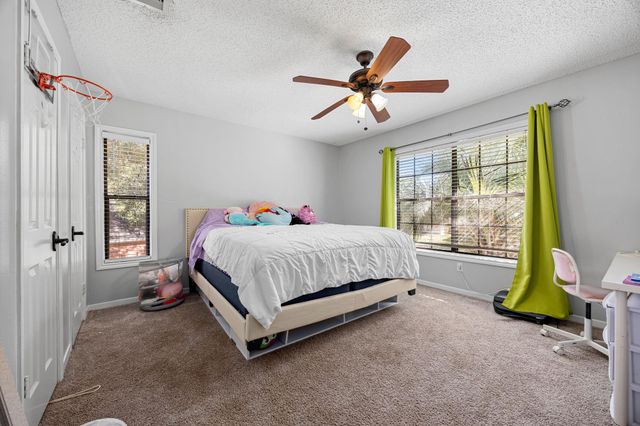 9907 Gold Cup Way, Houston, TX 77065