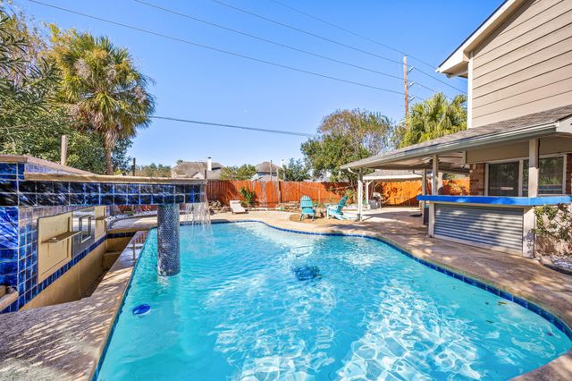 9907 Gold Cup Way, Houston, TX 77065