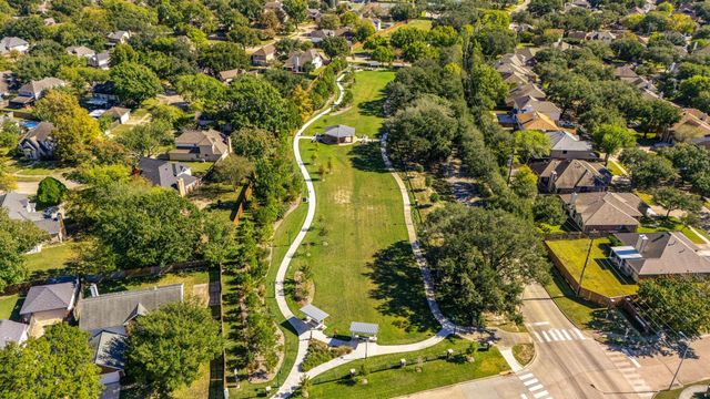 9907 Gold Cup Way, Houston, TX 77065