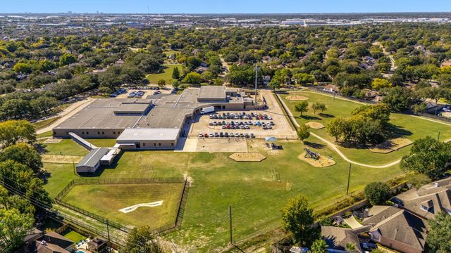 9907 Gold Cup Way, Houston, TX 77065