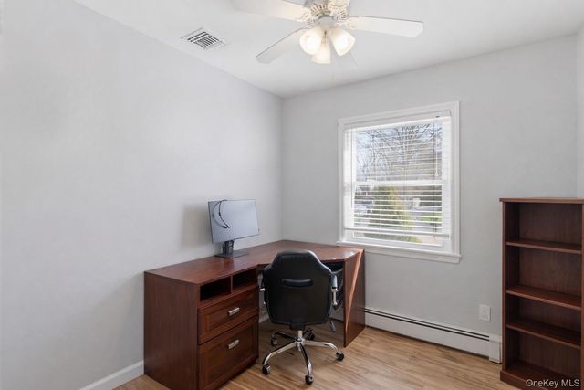 9 Fox Lane, Shoreham, NY 11786