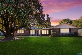 205 Teakwood Drive SW, Huntsville, AL 35801