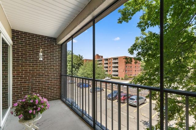 64 Main Street 34B, Stoneham, MA 02180