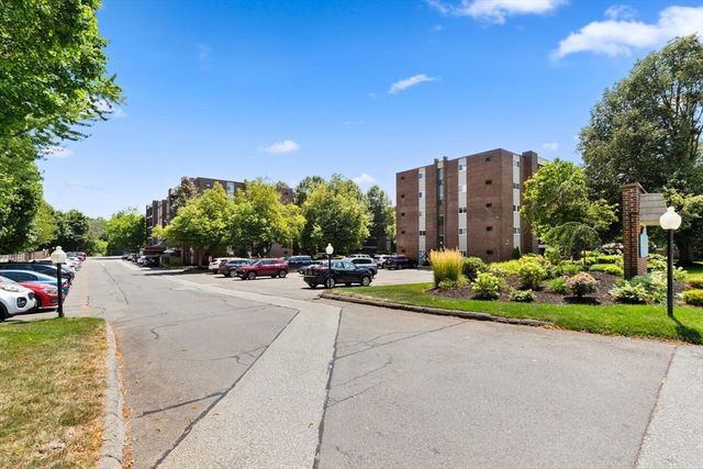 64 Main Street 34B, Stoneham, MA 02180
