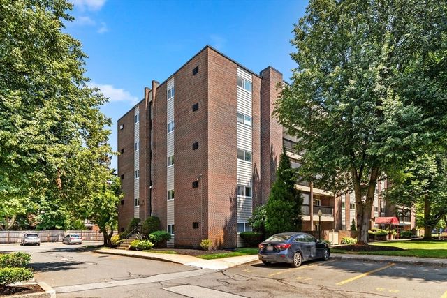 64 Main Street 34B, Stoneham, MA 02180
