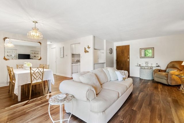 64 Main Street 34B, Stoneham, MA 02180