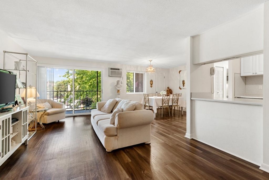 64 Main Street 34B, Stoneham, MA 02180